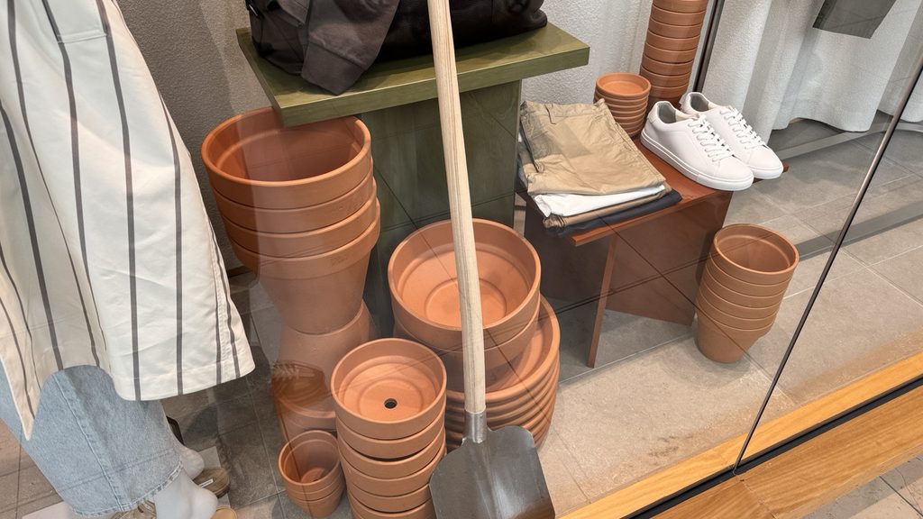 仿陶花盆